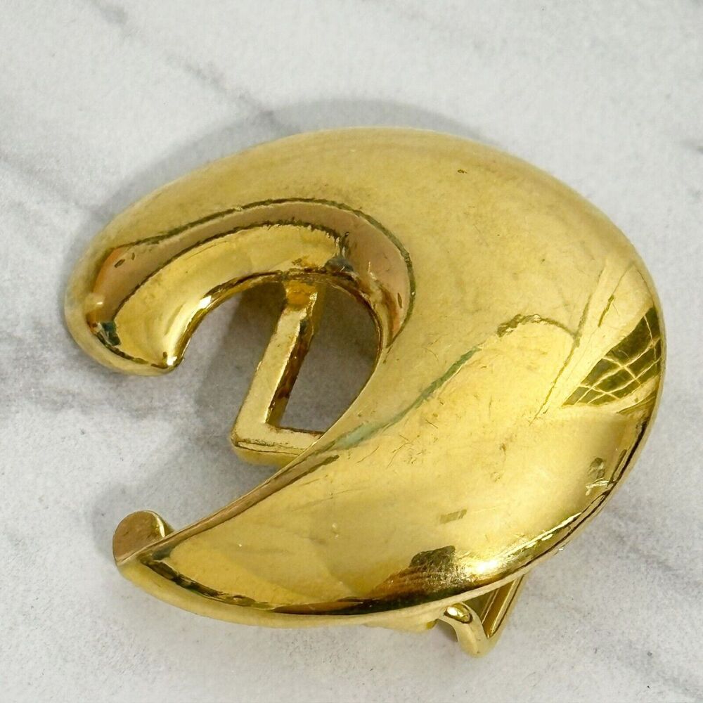 Douglas Paquette Vintage Gold Tone Belt Buckle Piece